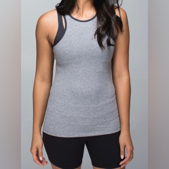 Lululemon Inspiration Tank - Size 6 - Picture 1 of 12
